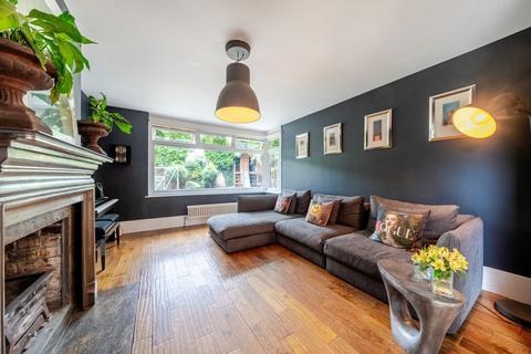 9 Wharncliffe Gardens, London, SE25 6DG