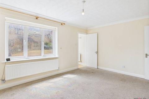 4 Enborne Close, Tuffley, Gloucester, GL4 0RE