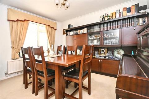 undefined, Kings Drive, Eastbourne