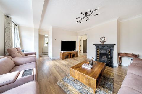 5 bedroom end of terrace house for sale, Bramley Gardens, Watford, Hertfordshire