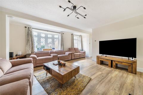 5 bedroom end of terrace house for sale, Bramley Gardens, Watford, Hertfordshire