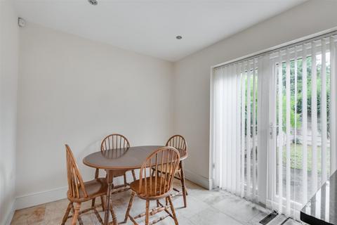 undefined, The Close, Chilwell, Nottingham