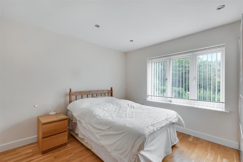 Bedroom 2 1.jpeg