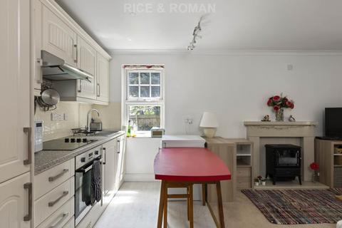 2 bedroom retirement property for sale, Arterberry Road, London SW20