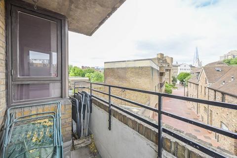 81 Burr Close, London, E1W 1ND