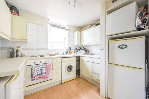 81 Burr Close, London, E1W 1ND