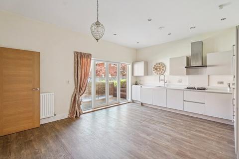 undefined, Portland Crescent, Buckinghamshire SL7