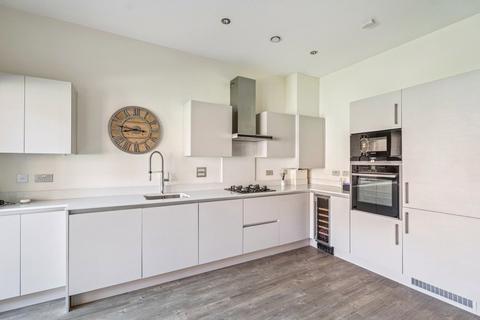 undefined, Portland Crescent, Buckinghamshire SL7