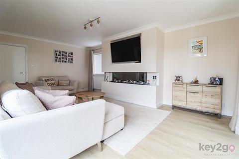 undefined, The Downings, Harthill, Sheffield, S26