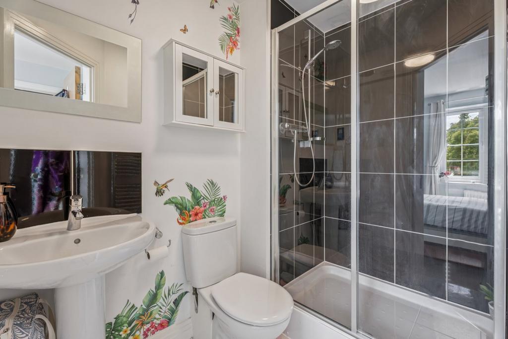 Ensuite Shower