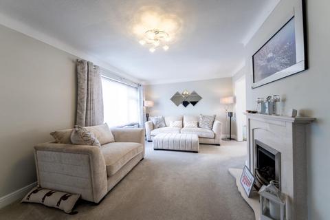 5 bedroom semi-detached house for sale, Andrews Close, Tarvin