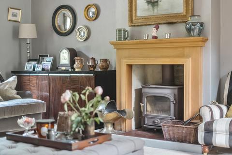 4 bedroom semi-detached house for sale, Fisher Lane, Chiddingfold, Godalming, Surrey, GU8