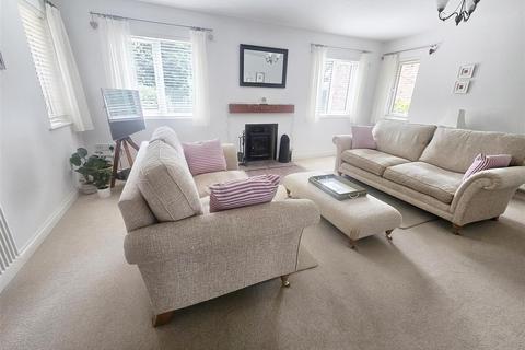 2 Pen Offa, Norton, Presteigne, LD8 2DX