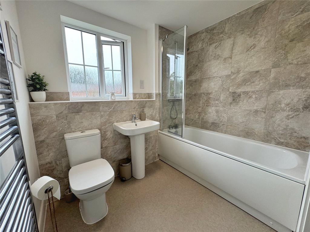 Modern Bathroom