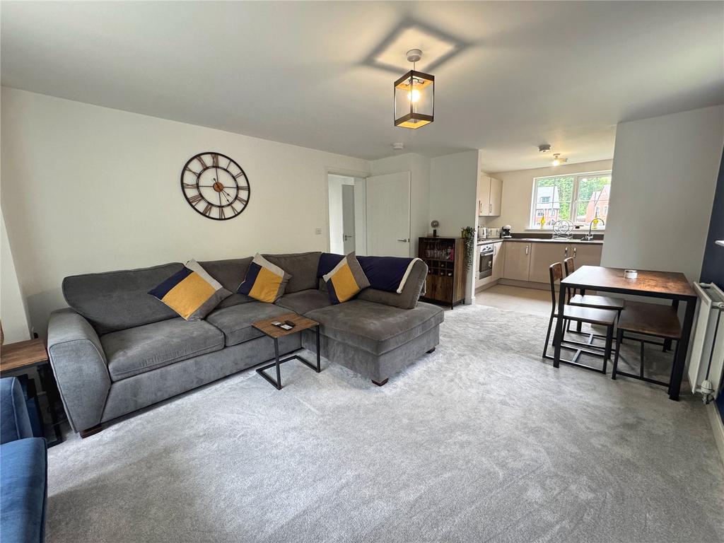 Spacious Lounge