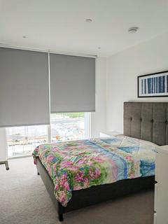2 bedroom apartment for sale, Kingwood Apartments, Waterline Way, Lewisham, London, SE8
