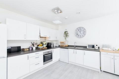 2 bedroom flat for sale, Coxwell Boulevard, London, NW9