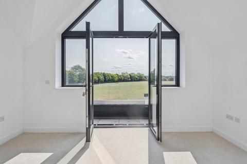 4 bedroom detached house for sale, Kingsoak, Hitchin, SG4