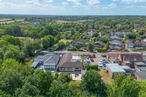 undefined, Vineyards Road, Potters Bar, EN6