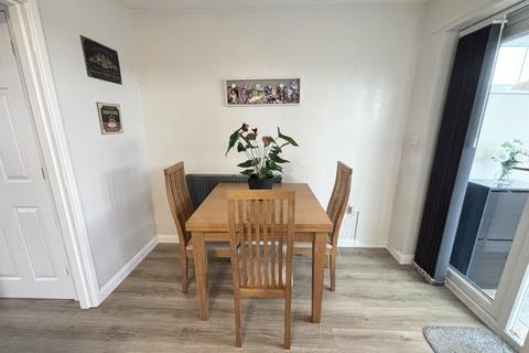 2 bedroom semi-detached house for sale, Redcar Avenue, Cleveleys FY5