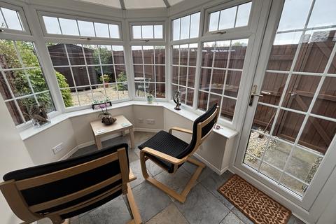2 bedroom semi-detached house for sale, Redcar Avenue, Cleveleys FY5