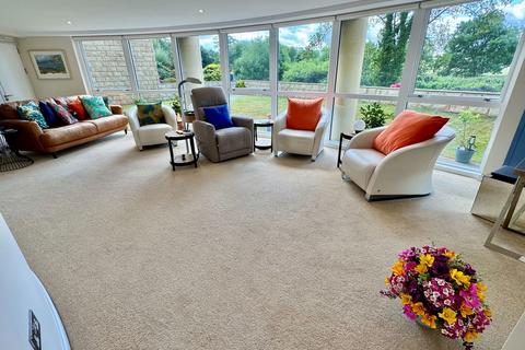undefined, Wetherby, Riverside Apartment, Westgate, LS22
