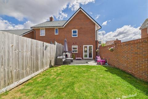 3 bedroom semi-detached house for sale, Grand Junction, Kingsbrook, Aylesbury