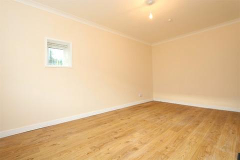 undefined, Cherrybank Road, Glasgow, G43