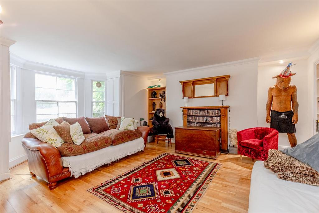 Redland Park, Redland Living Room.jpg