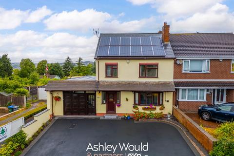 3 bedroom detached house for sale, Yew Tree Lane, Rowley Regis B65