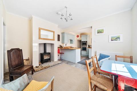 2 bedroom semi-detached house for sale, Broadwell Road, Wrecclesham, Farnham, Surrey, GU10