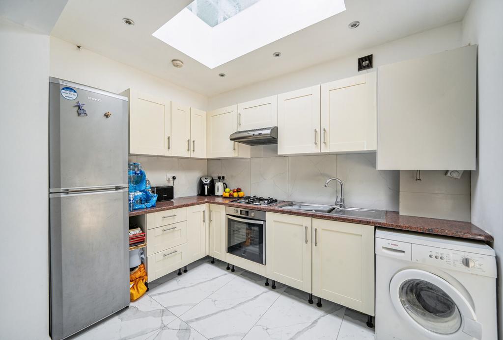 1285301-15-686e79...