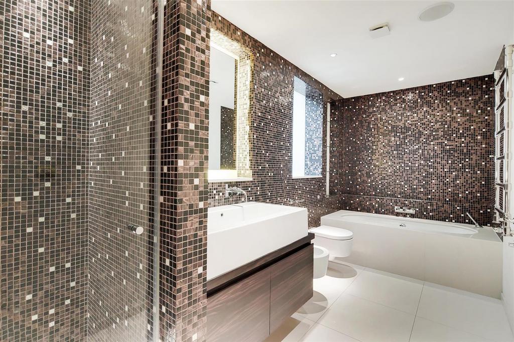 Master En-suite