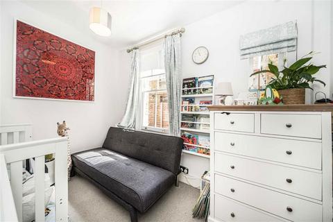 18 Princes Road, Teddington, TW11 0RW