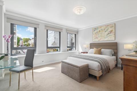 1 bedroom flat to rent, Kensington Church Street, London, London, W8
