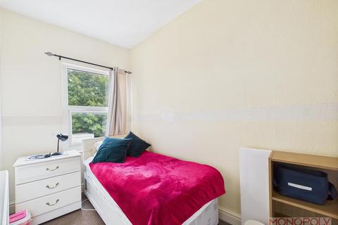 5 Bellevue Road, Wrexham, LL13 7NH
