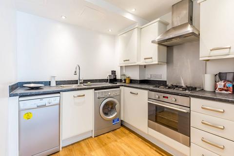 1 bedroom flat to rent, Taylor House, E14, Westferry, London, E14