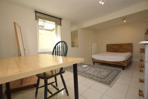 1 bedroom house to rent, Albert Place, Gloucestershire GL52