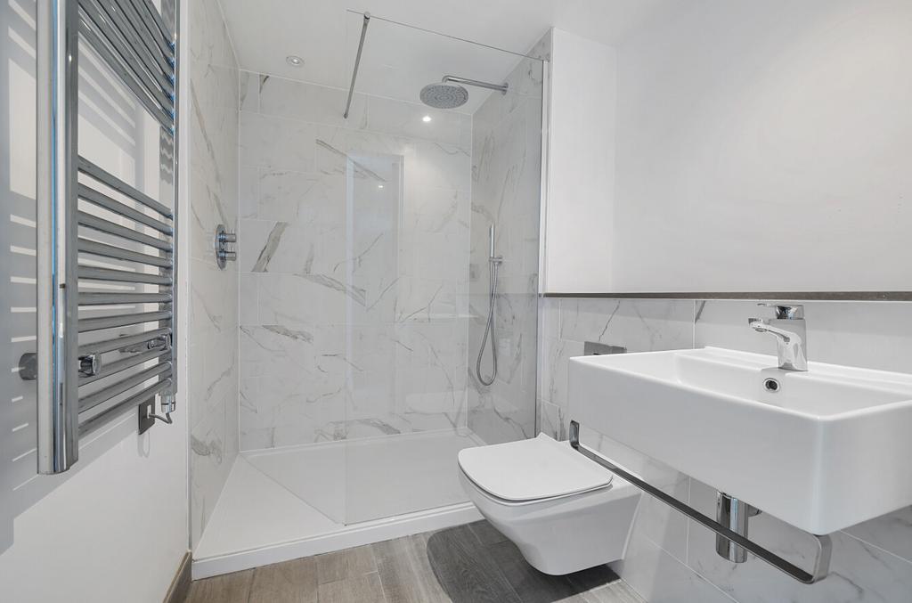 1320397-24-686bb7...