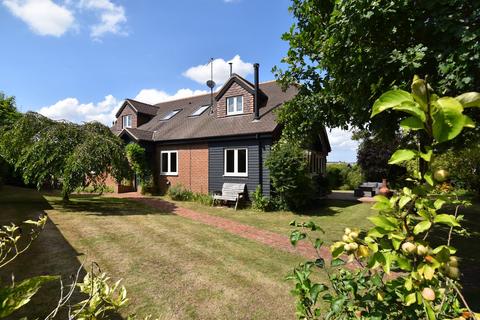 Honeysuckle Cottage, Headcorn Road, Platts Heath, ME17