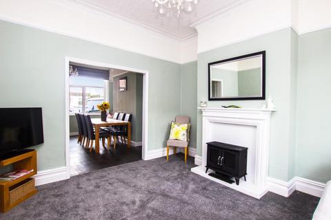 69 Cemetery Road, Darwen, BB3 2LZ