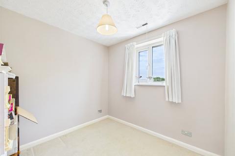 13 Blossom Close, Worcester, WR5 1SN