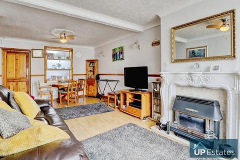 20 Elgar Road, Coventry, CV6 7JH