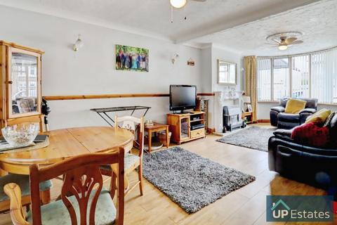 20 Elgar Road, Coventry, CV6 7JH