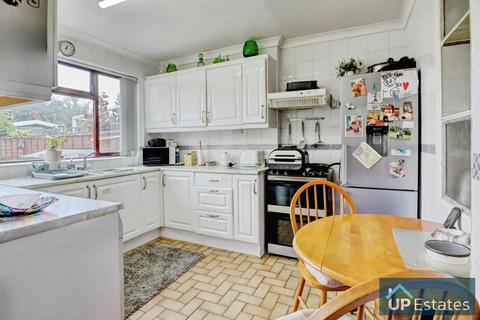 20 Elgar Road, Coventry, CV6 7JH