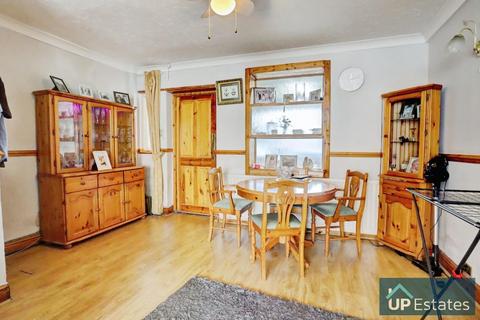 20 Elgar Road, Coventry, CV6 7JH