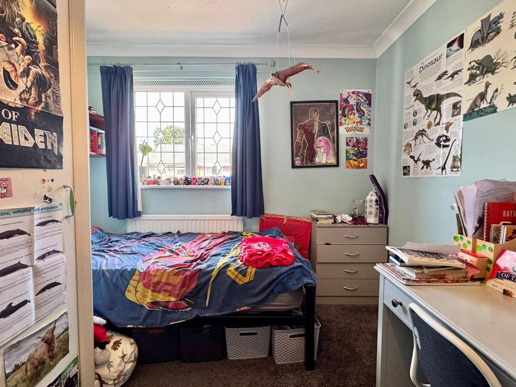 Bedroom 3 (1).jpg