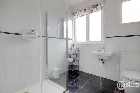 undefined, Princes Avenue, Palmers Green, N13