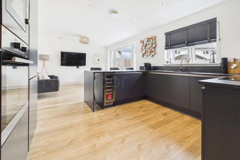 undefined, Glenluce Drive, Bishopton, PA7