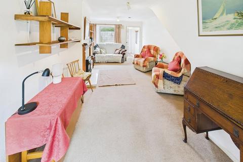undefined, Batchelor Green, Southampton SO31